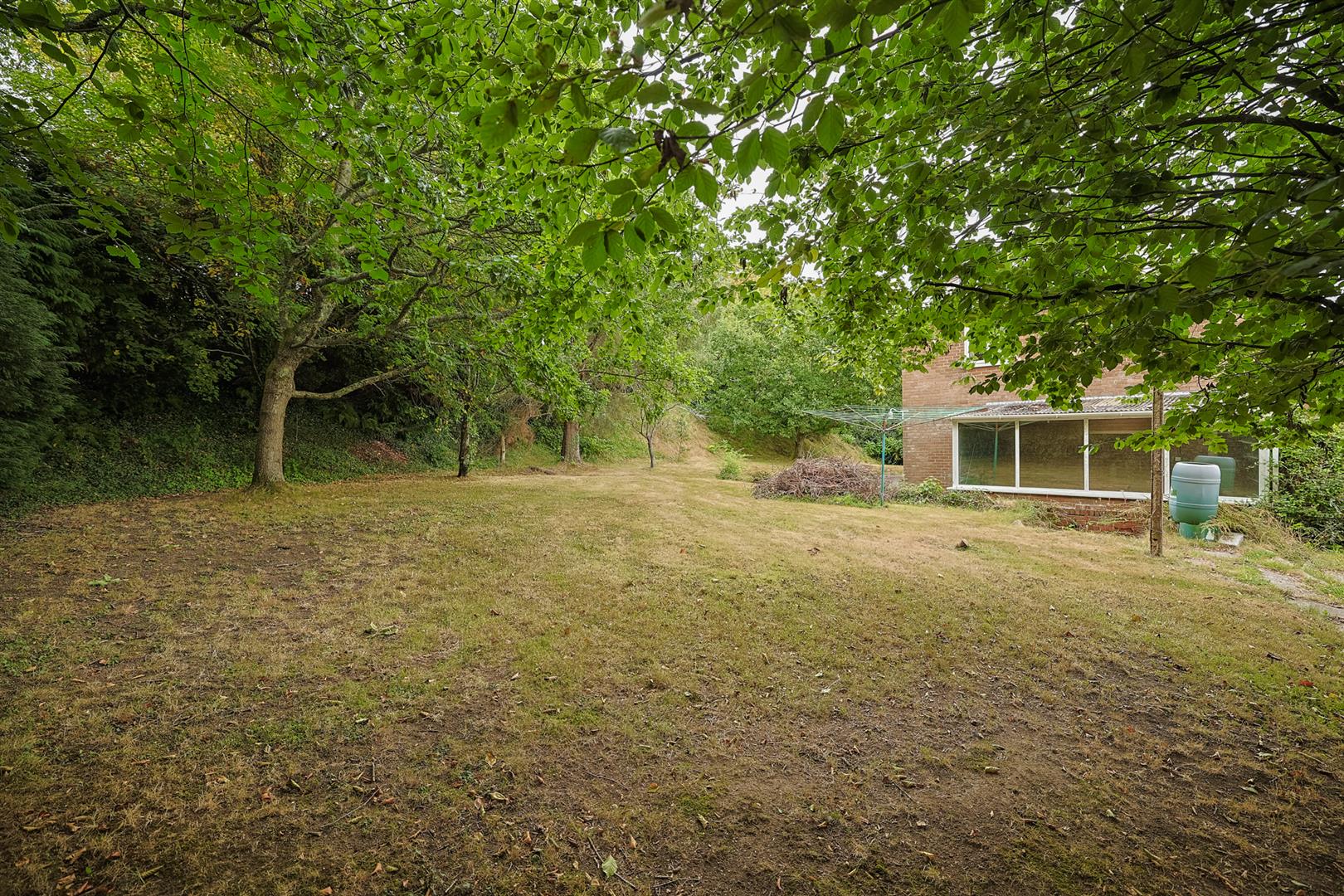 Fairways, 22, Ar Y Bryn, Pembrey, Burry Port, SA16 0AX